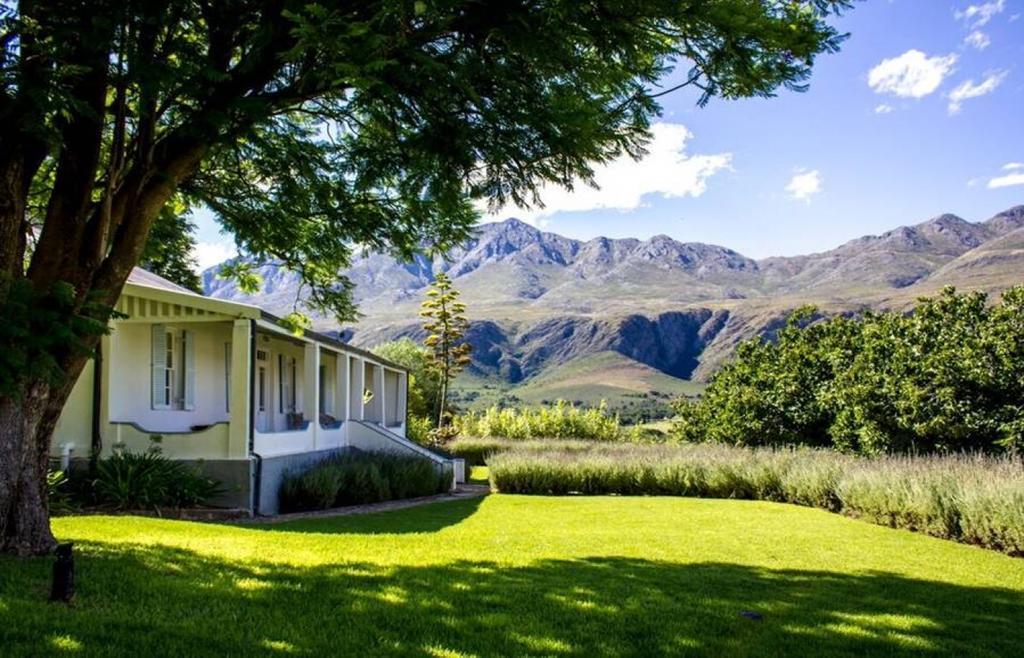 Swartberg Country Manor Guest House Matjiesrivier  Exterior photo